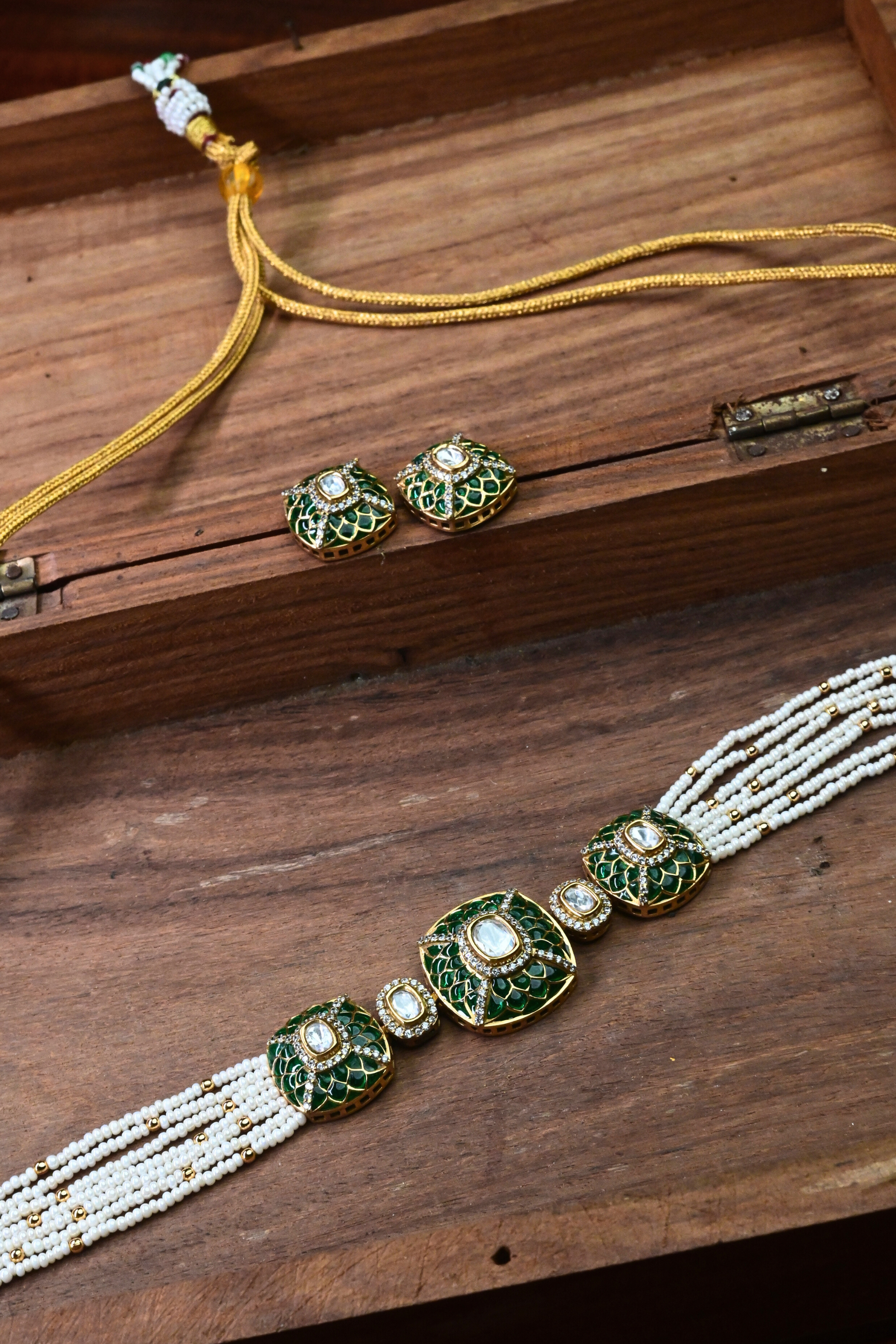 Ira Collar