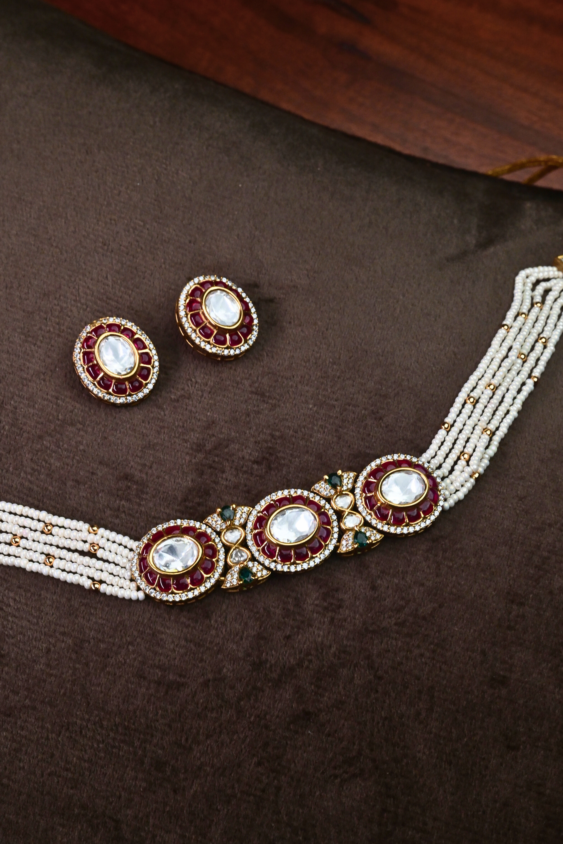 Meira Choker