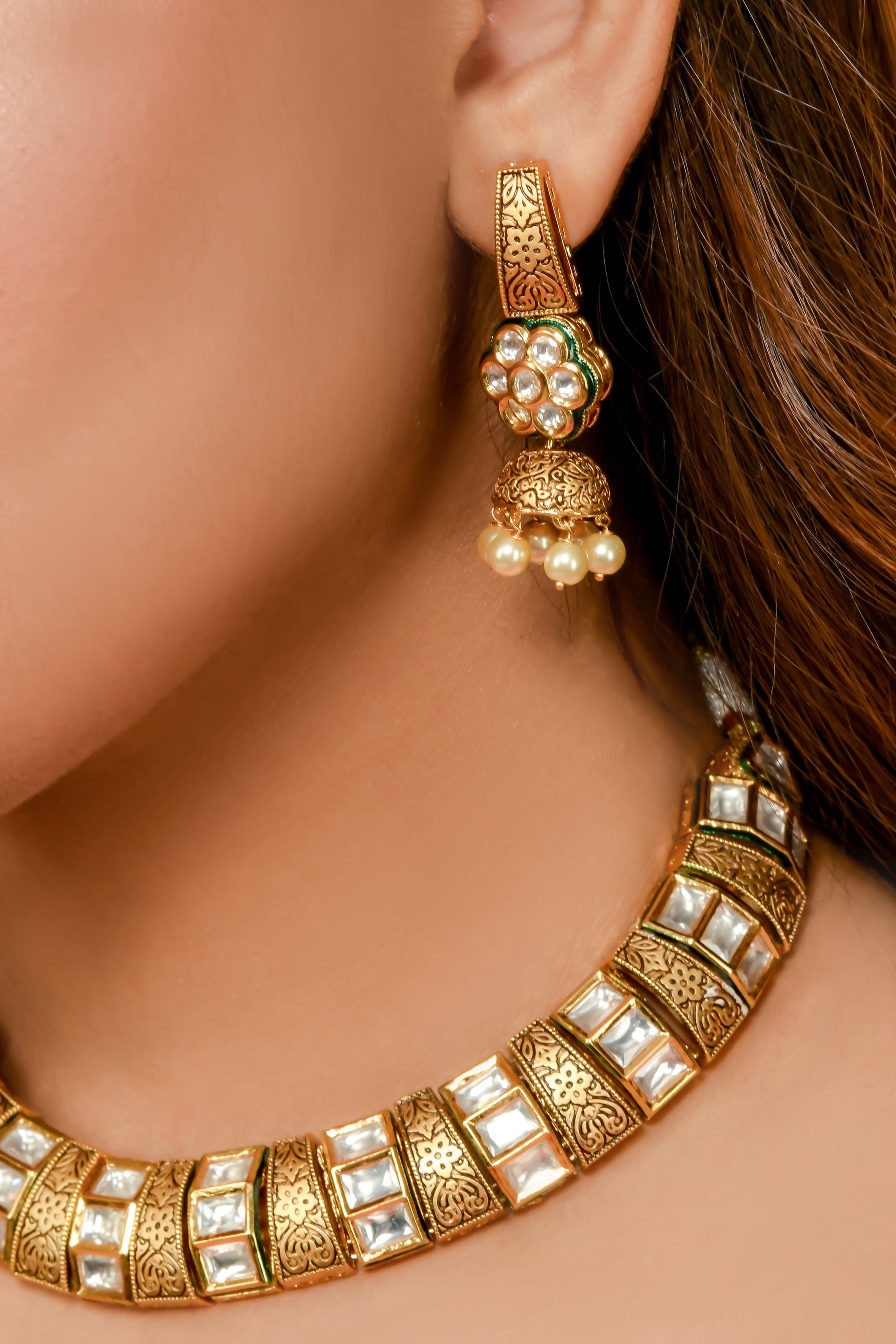 Nadira Bikaneri Kundan Necklace Set