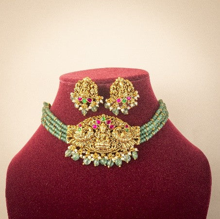 Laxmi Choker