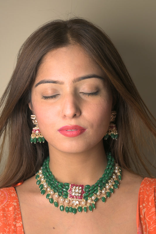 Meharbano Emerald choker