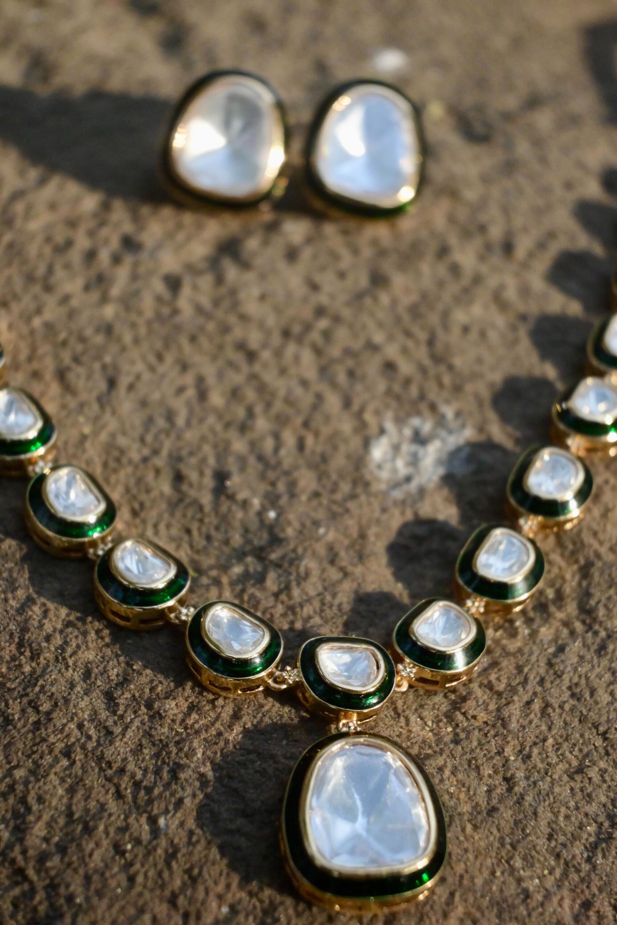 Nairaara polki necklace